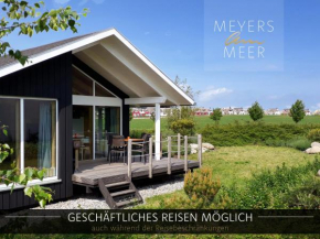 Schwarzes Holzferienhaus mit Sauna -- L I E B L I N G S P L A T Z -- an der Ostsee, Zierow bei Wismar, Strand 500m, alles inklusive Zierow